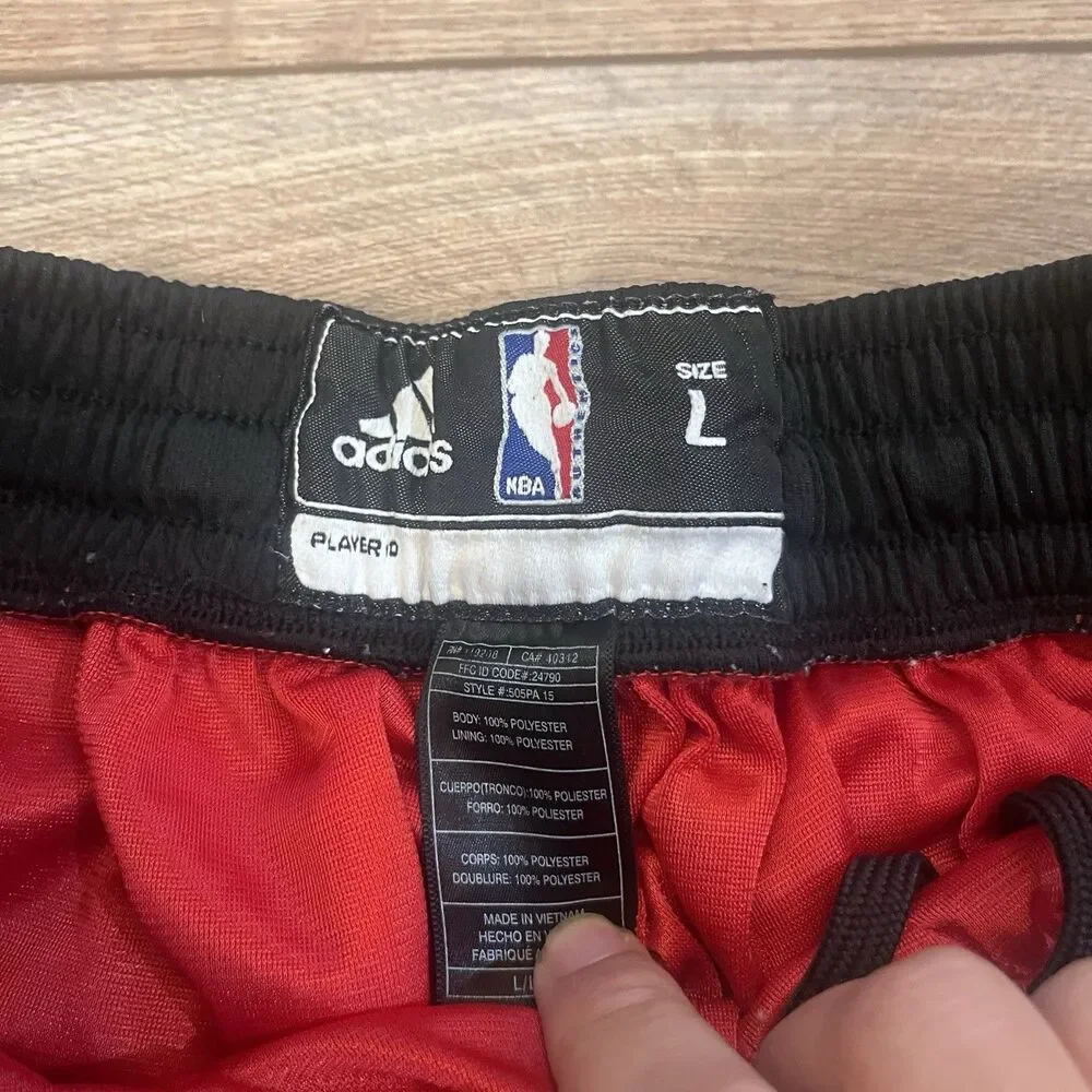 Adidas NBA Atlanta Hawks Basketball Shorts Team Issue Mens L Grey Red Multicolor
